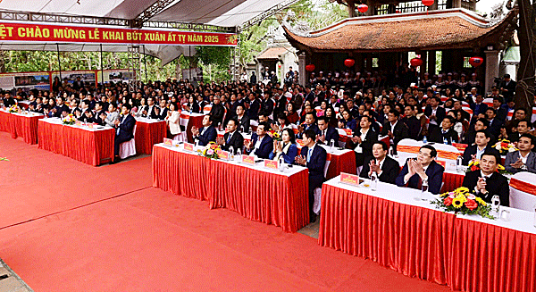 KhaibutChuVanAn2025-1.gif